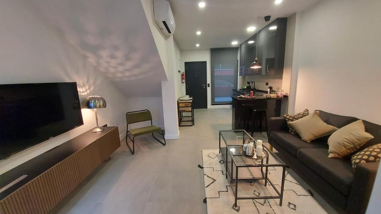 Love Rent4 Malaga Mercedes 외부 사진