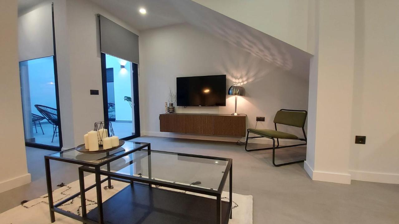 Love Rent4 Malaga Mercedes 외부 사진